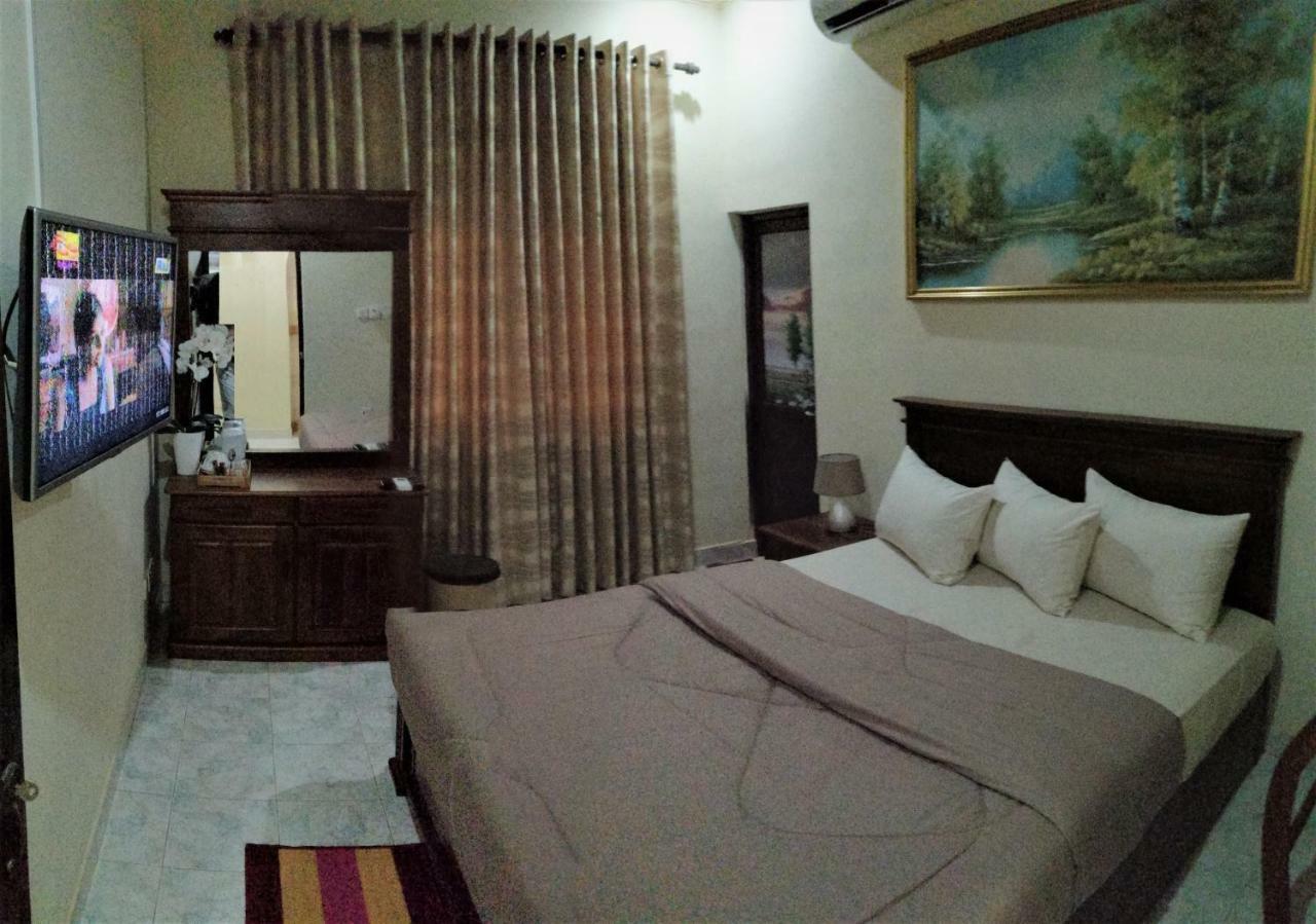 Holidays Hotel Nainamadama المظهر الخارجي الصورة